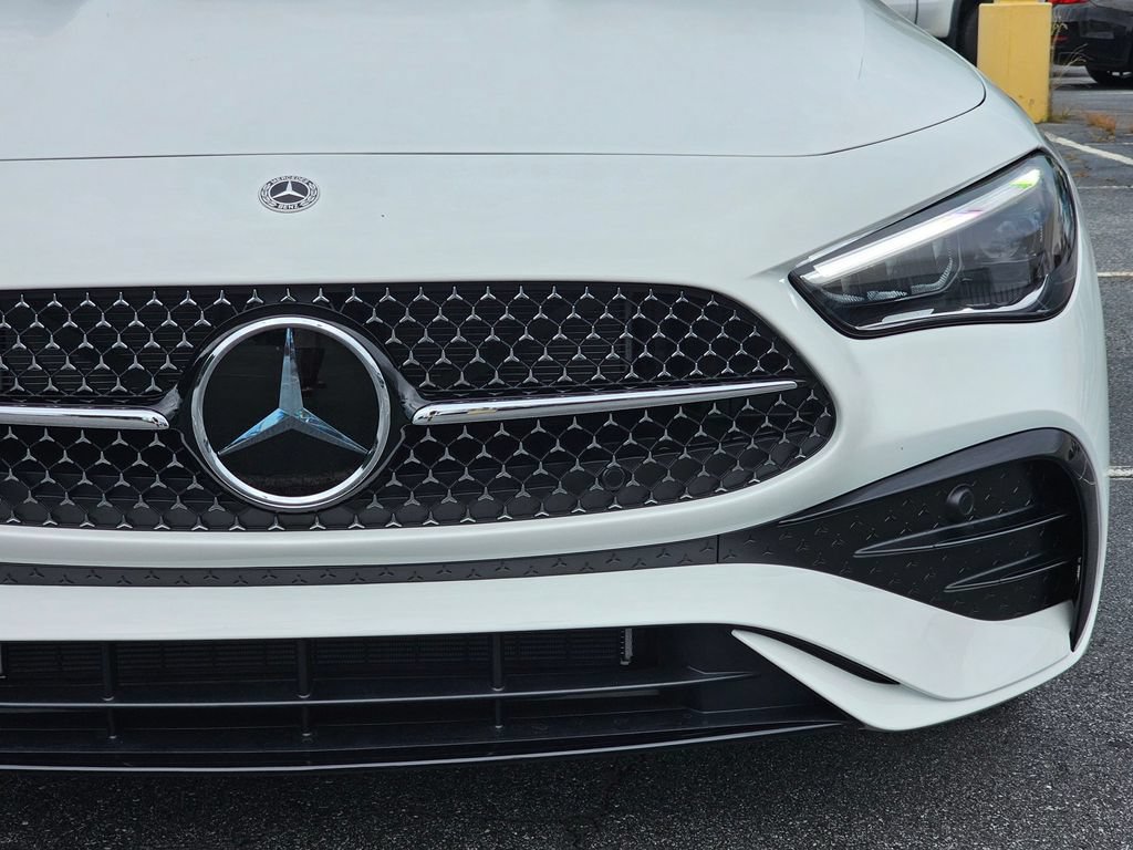New 2026 Mercedes-Benz CLE 450 4MATIC Coupe image 9