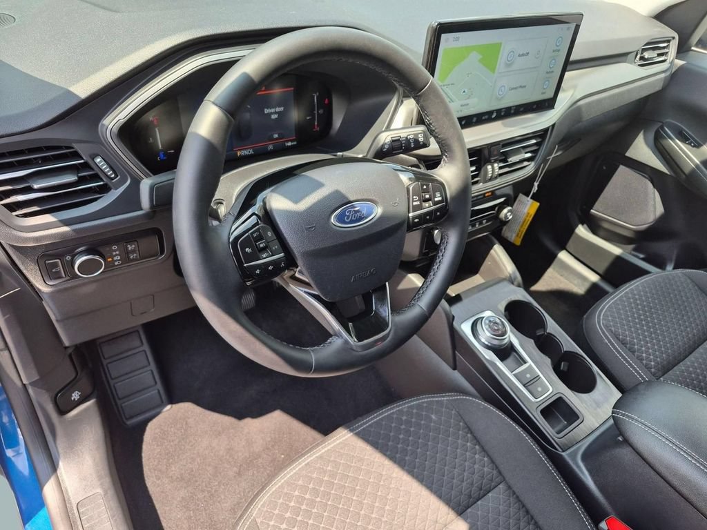 Used 2023 Ford Escape Active w/ Tech Pack #1 AWD/4WD image 12