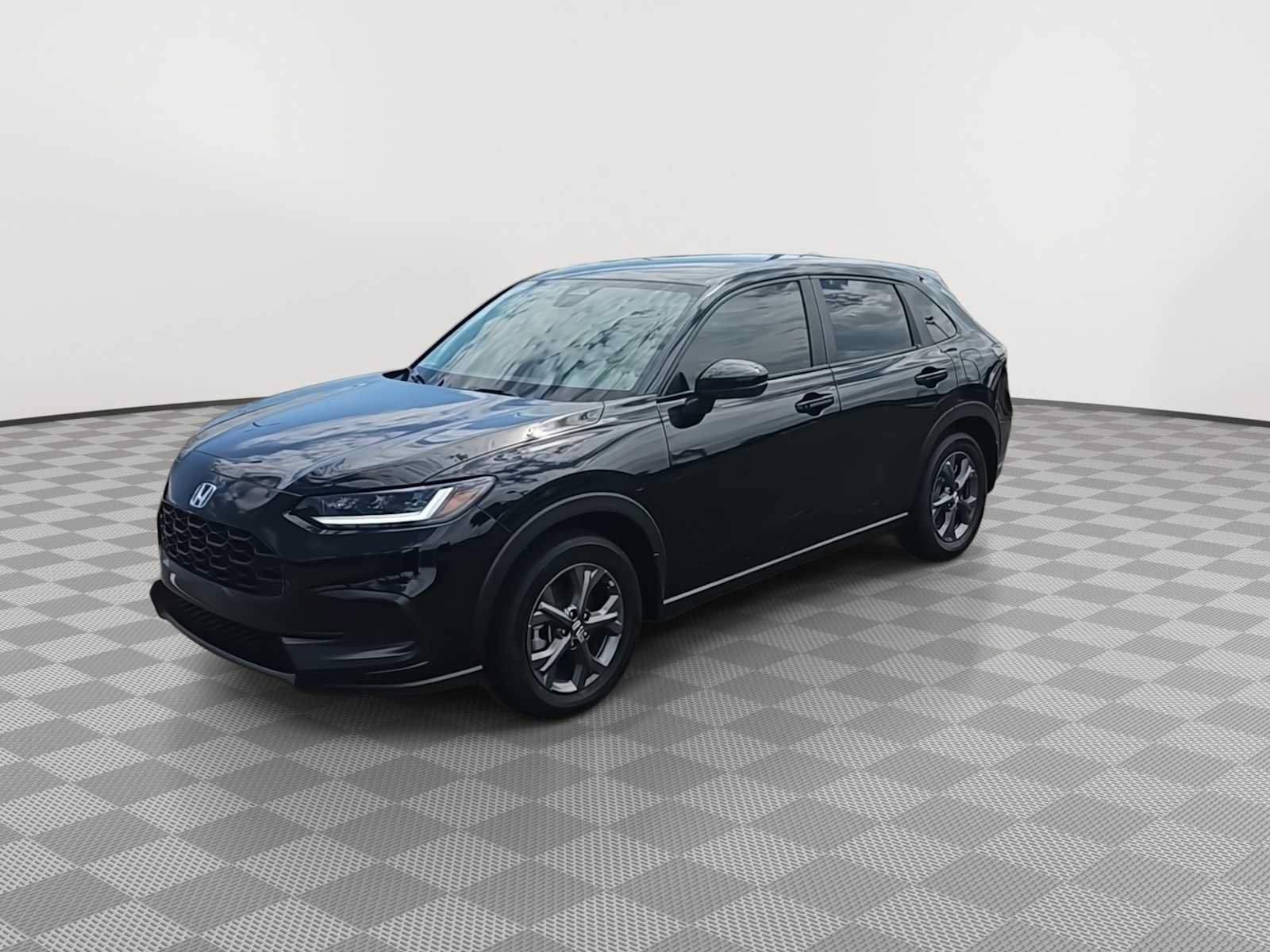 Certified 2026 Honda HR-V LX image 4
