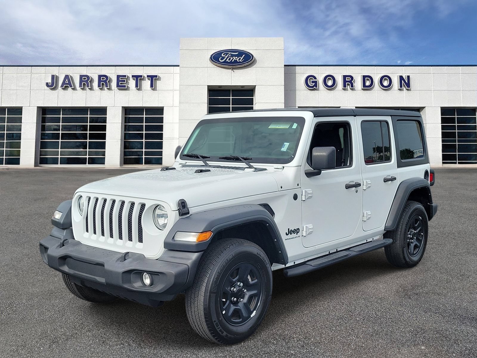 Used 2023 Jeep Wrangler Unlimited Sport AWD/4WD image 2