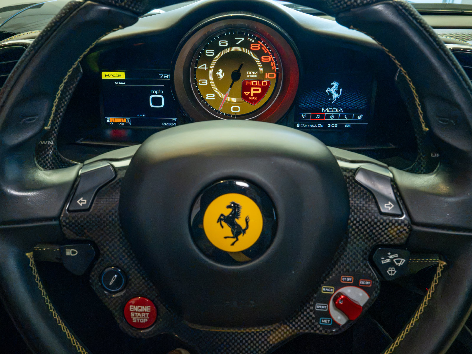 Certified 2018 Ferrari 488 GTB RWD image 13