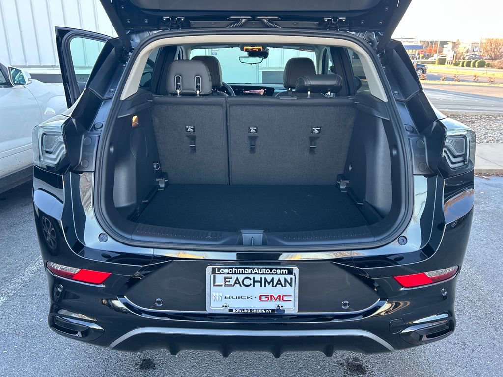 Certified 2025 Buick Encore GX Avenir w/ Avenir Technology Package image 28