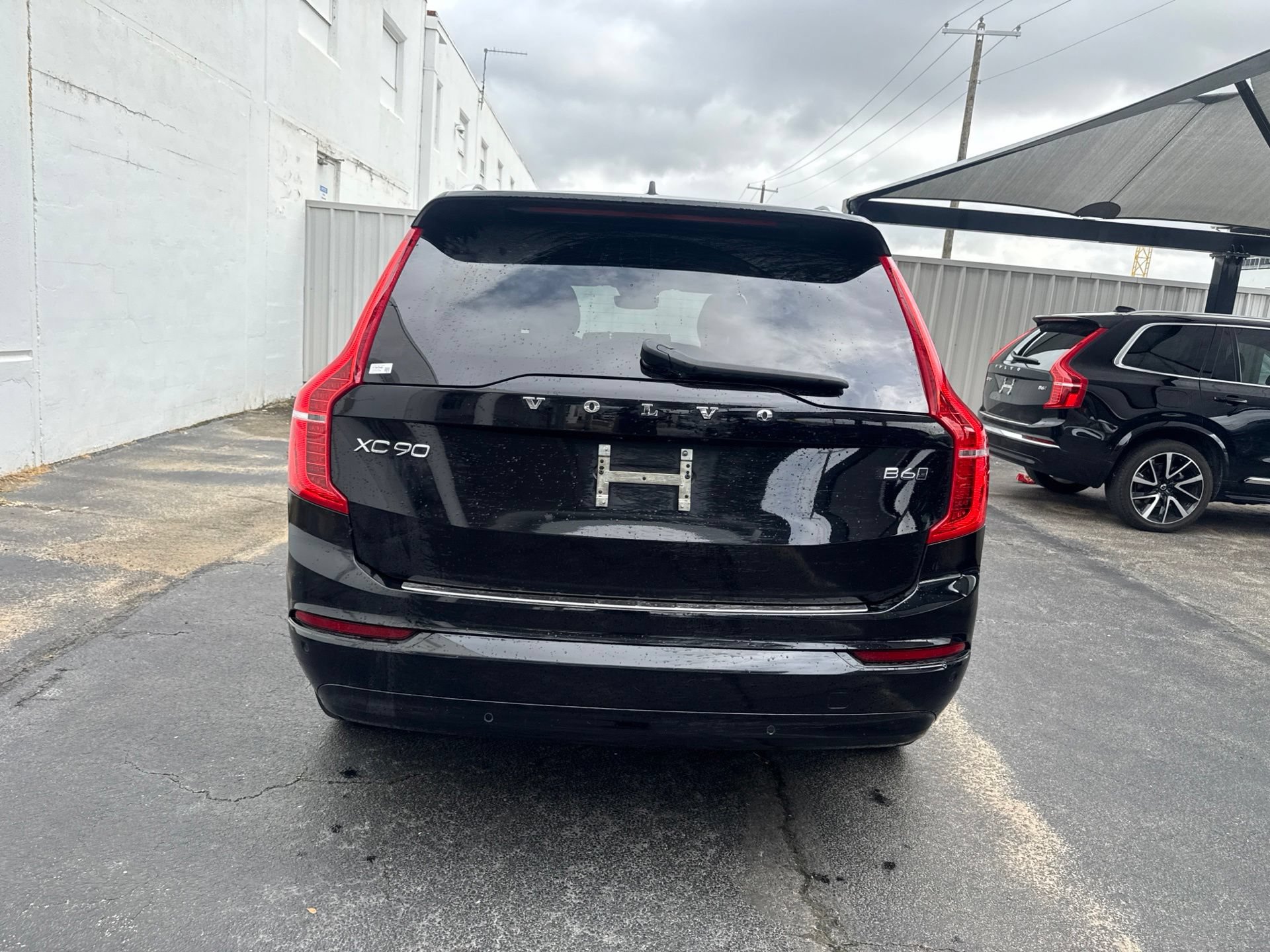 Used 2023 Volvo XC90 B6 Core w/ Protection Package Premier AWD/4WD image 6