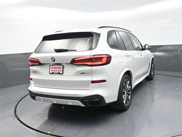 Used 2022 BMW X5 xDrive40i w/ M Sport Package image 7