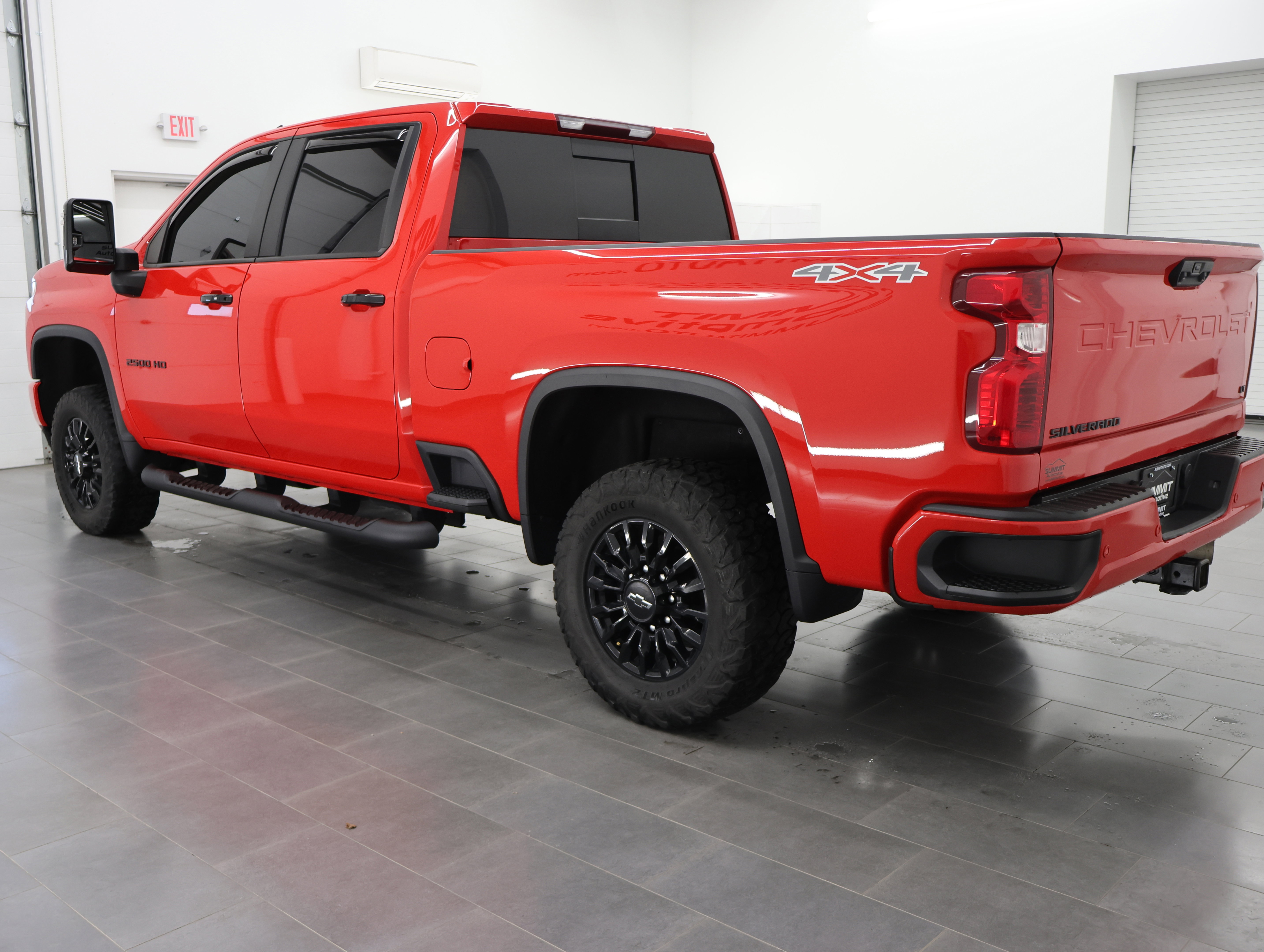 Used 2022 Chevrolet Silverado 2500 LT w/ Z71 Sport Edition AWD/4WD image 5