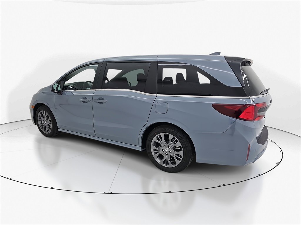 New 2026 Honda Odyssey Touring image 9