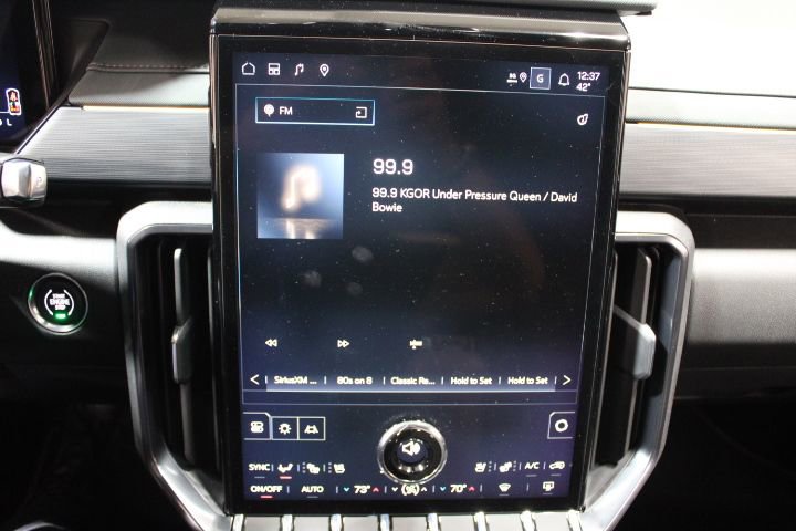 New 2026 GMC Acadia AT4 w/ Super Cruise Package image 47