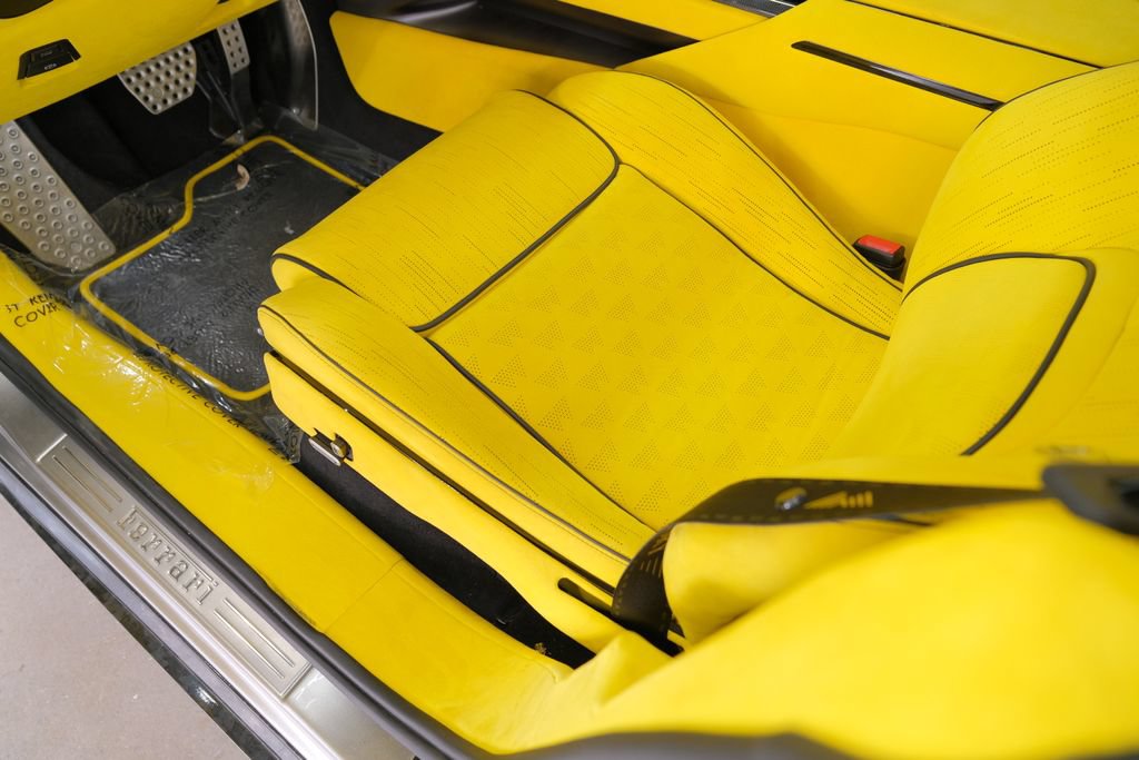 Used 2024 Ferrari Purosangue AWD/4WD image 22