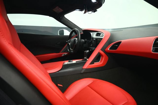 Used 2016 Chevrolet Corvette Z06 w/ 3LZ Preferred Equipment Group RWD image 5