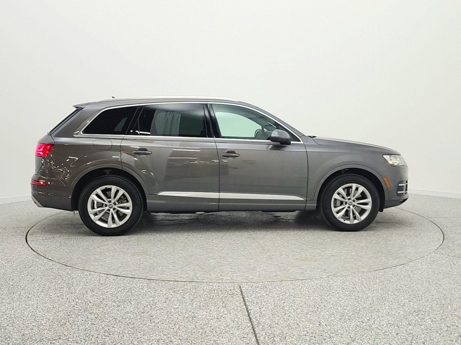 Used 2019 Audi Q7 2.0T Premium image 4