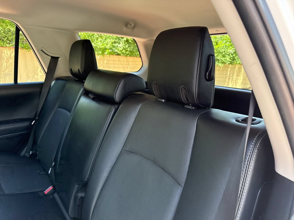 Used 2024 Toyota 4Runner Limited AWD/4WD image 22