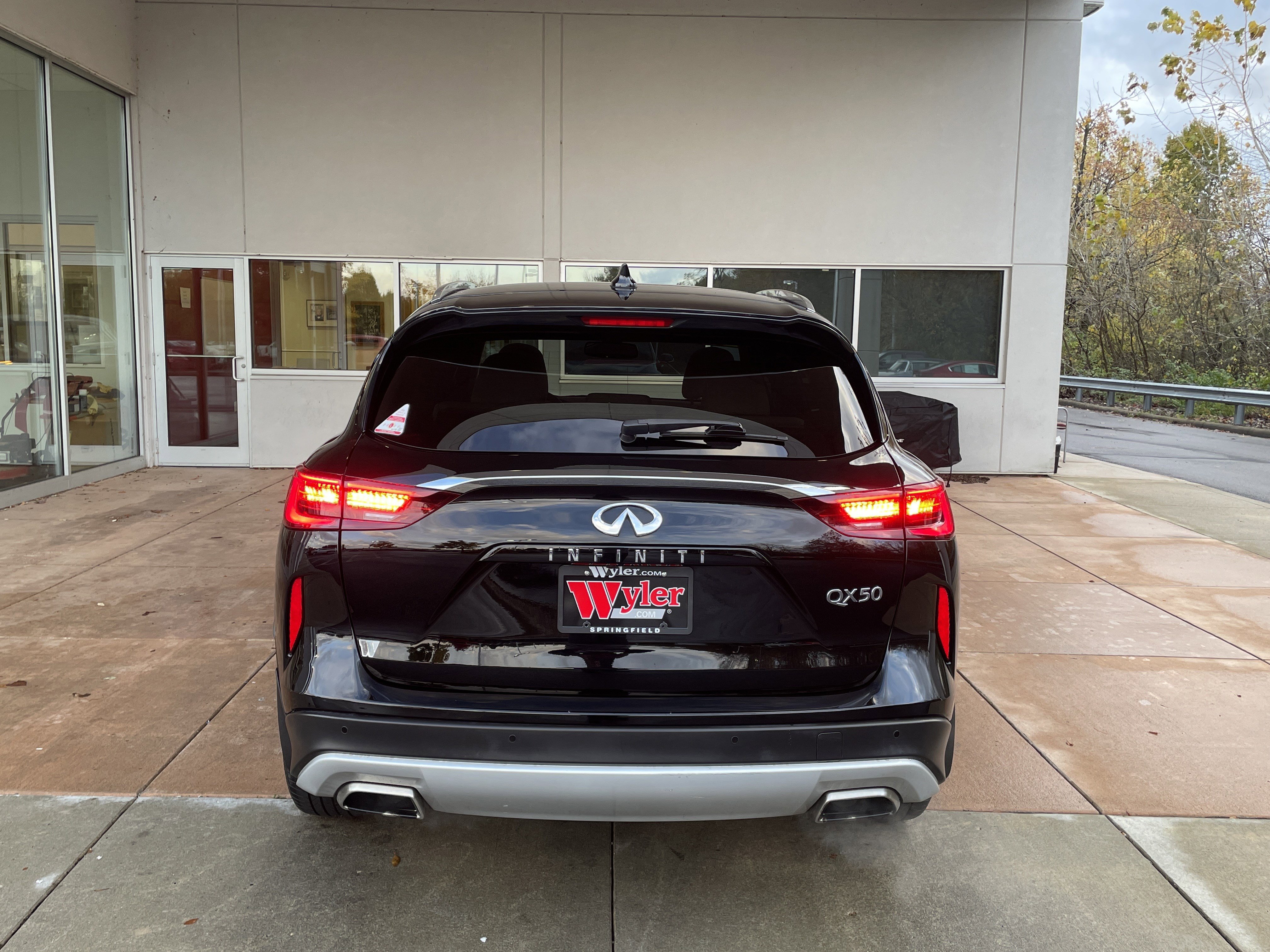 Used 2022 INFINITI QX50 Luxe image 21