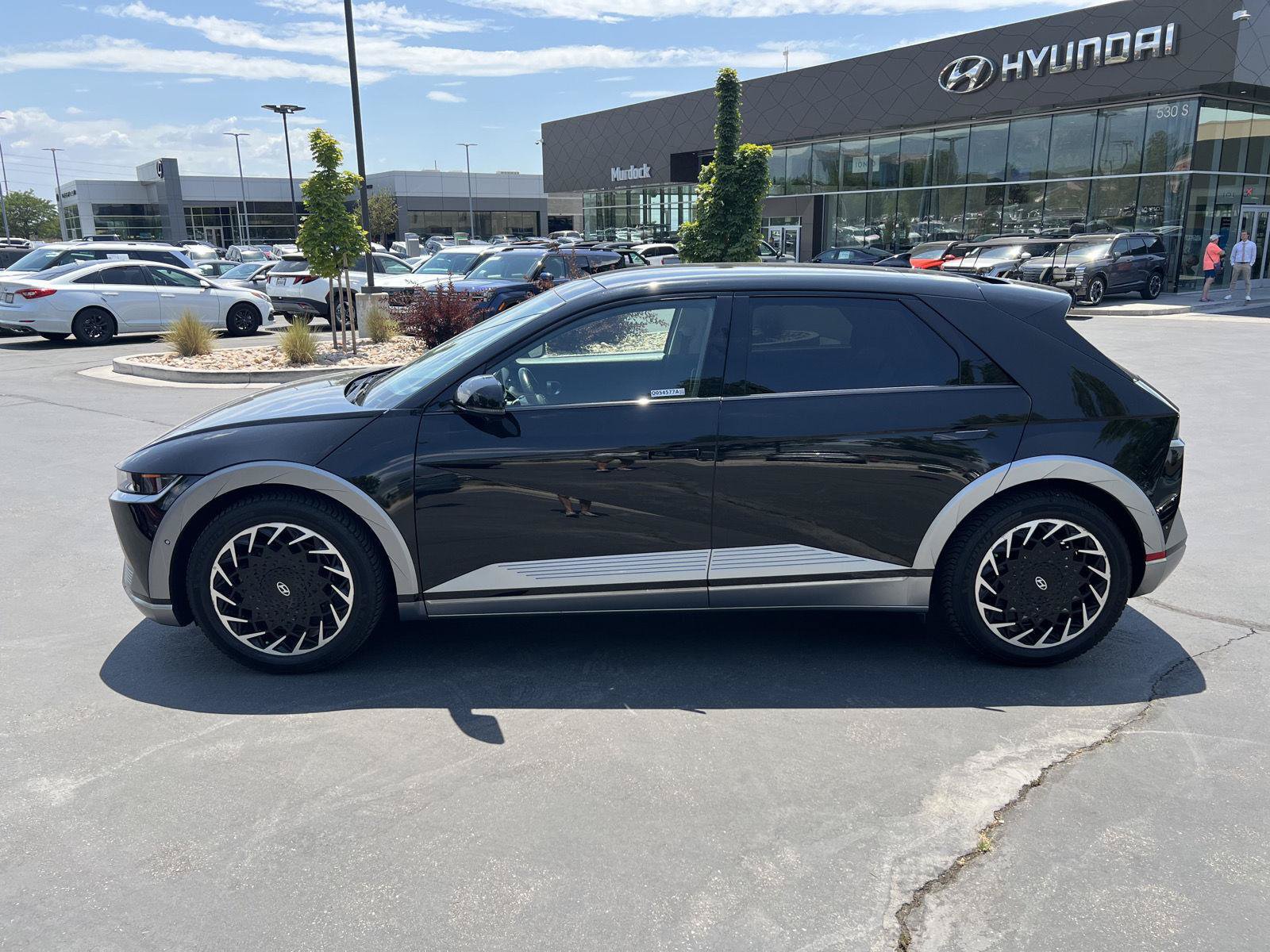 Used 2022 Hyundai Ioniq 5 Limited AWD/4WD image 12