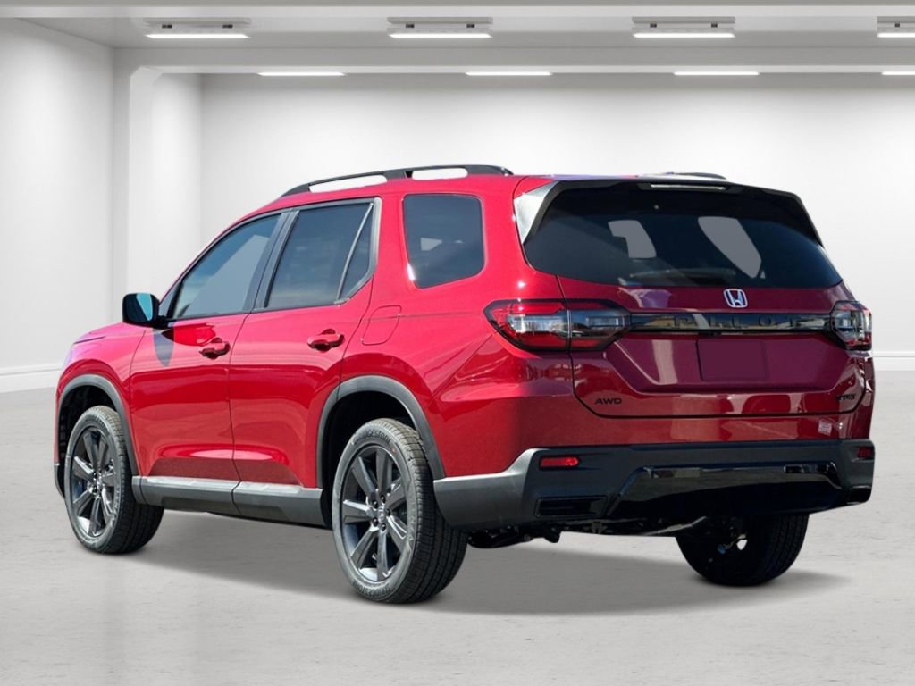New 2026 Honda Pilot Sport image 3