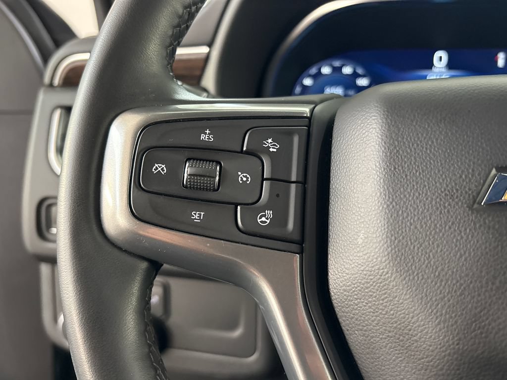 Used 2024 Chevrolet Tahoe Premier AWD/4WD image 52