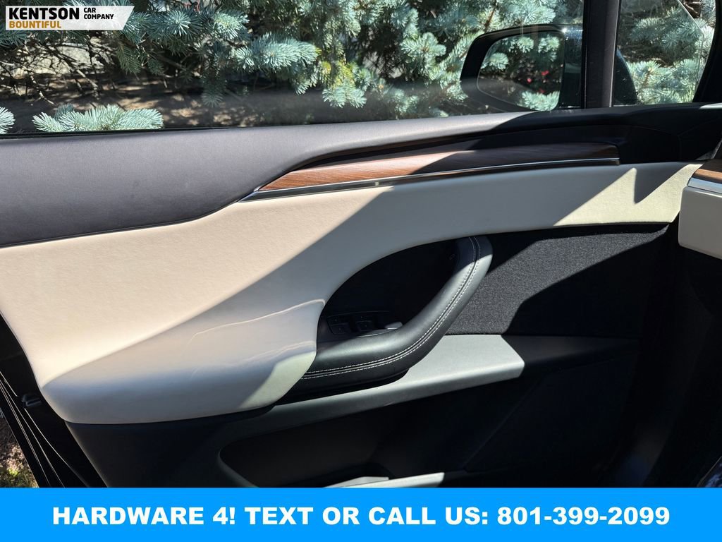 Used 2023 Tesla Model X AWD/4WD image 16