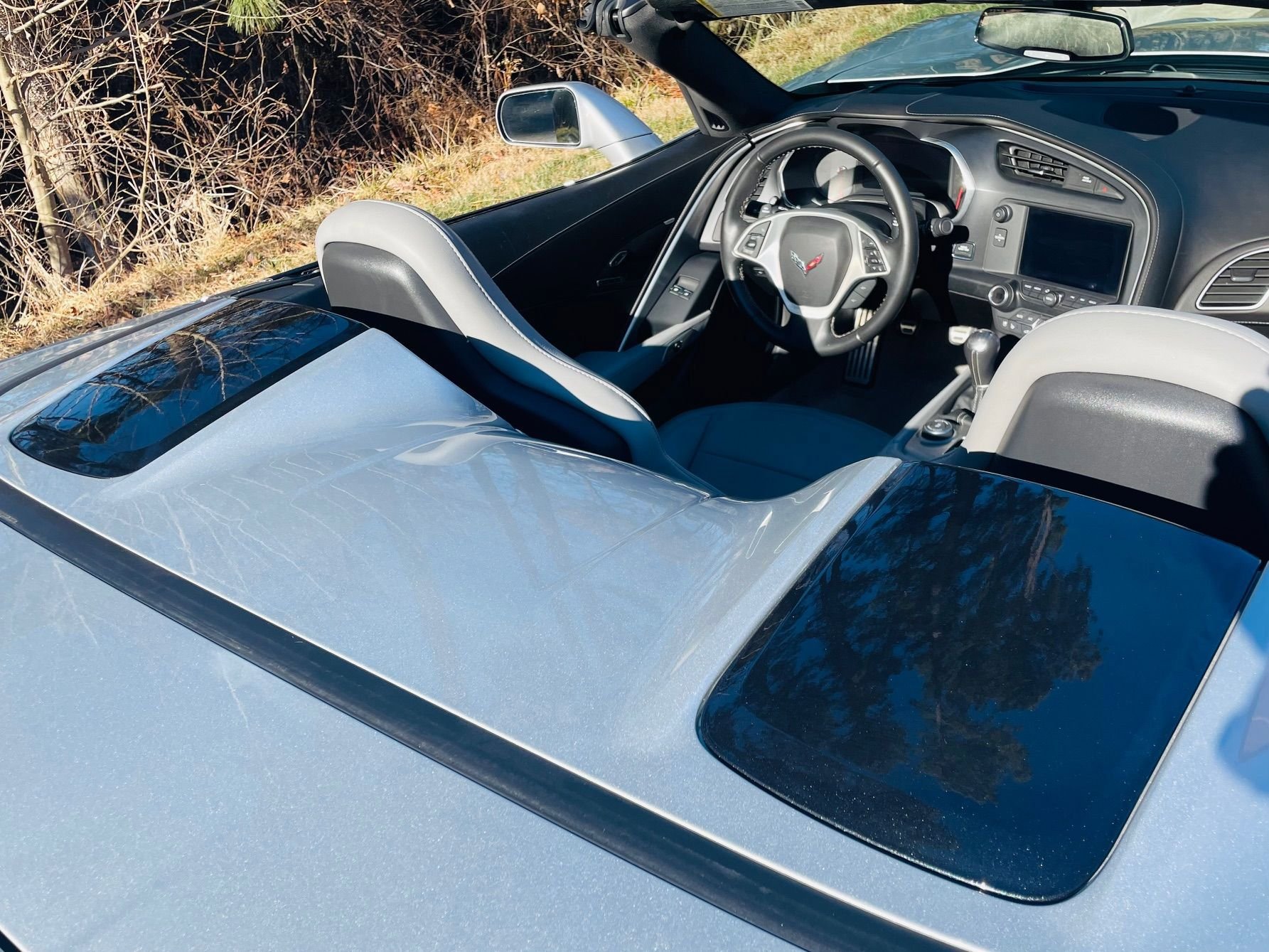 Used 2015 Chevrolet Corvette Stingray Convertible w/ 2LT Preferred Equipment Group image 23