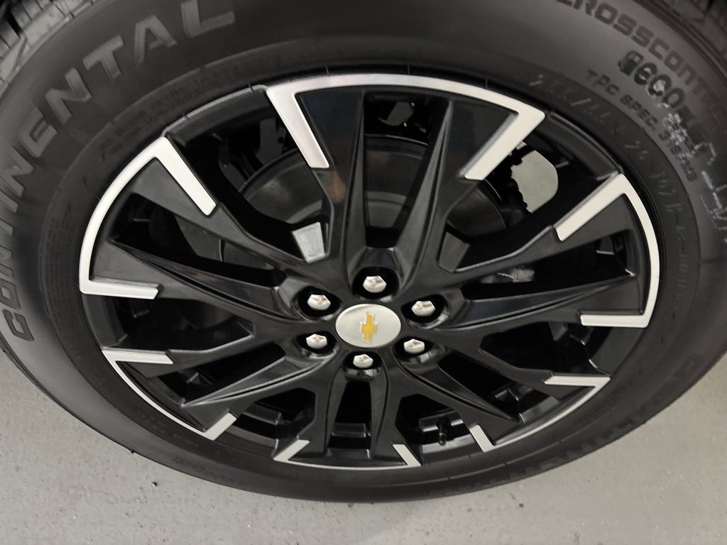 New 2026 Chevrolet Traverse LT w/ Enhanced Driving Package image 8