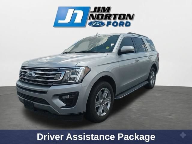 Used 2019 Ford Expedition XLT w/ Equipment Group 202A AWD/4WD image 4