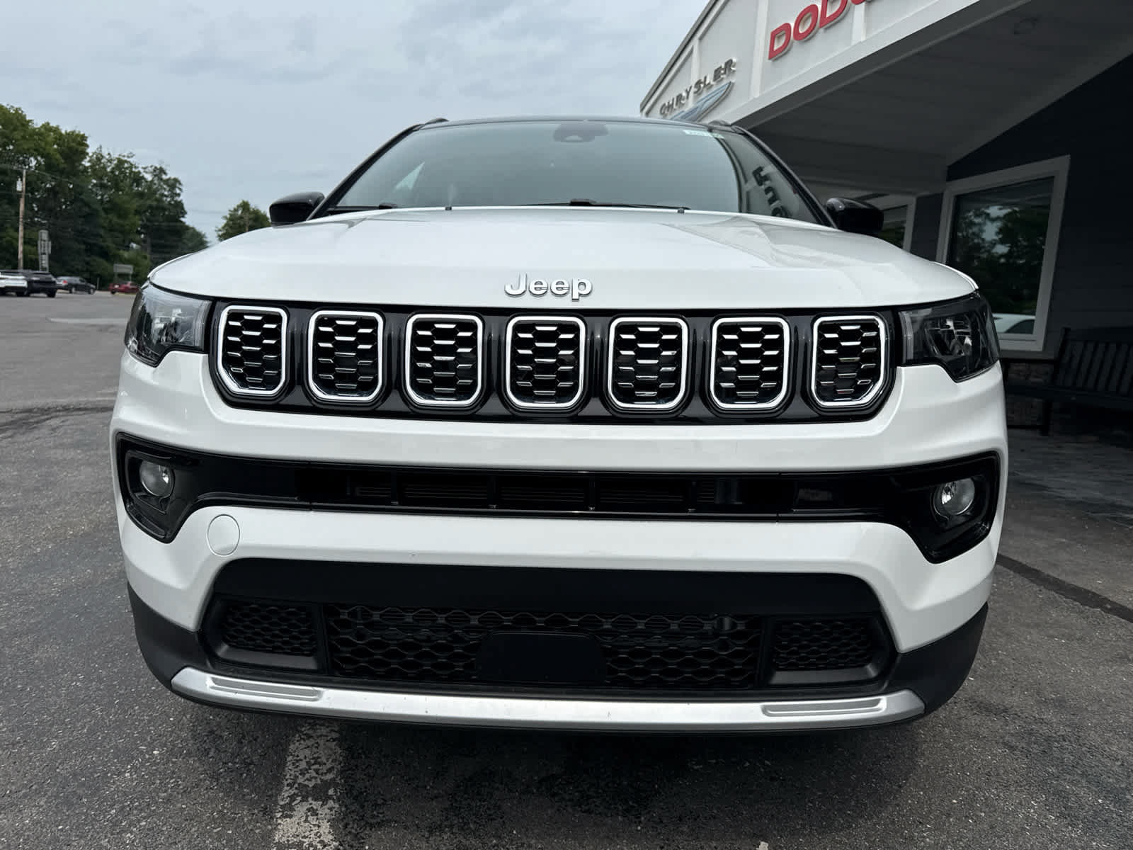 New 2026 Jeep Compass Limited AWD/4WD image 9