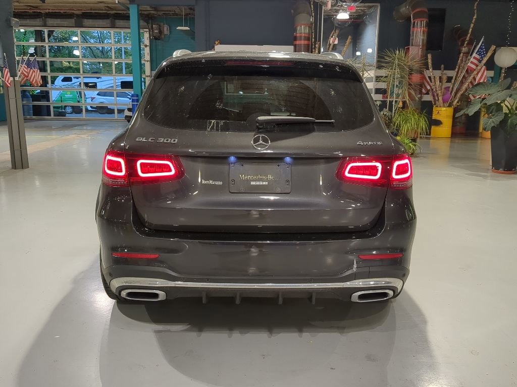 Certified 2022 Mercedes-Benz GLC 300 4MATIC image 9