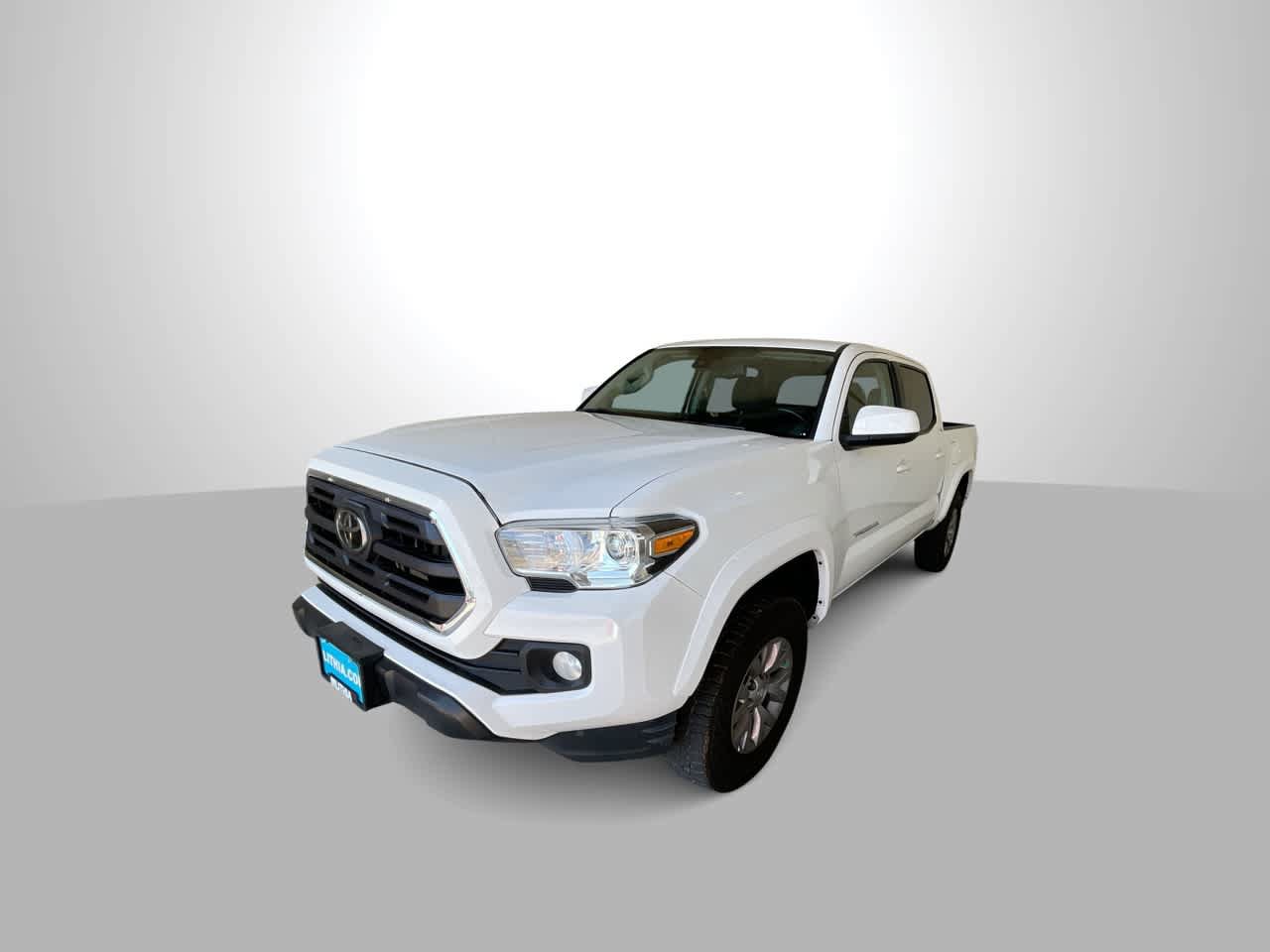 Used 2019 Toyota Tacoma SR5 AWD/4WD image 4