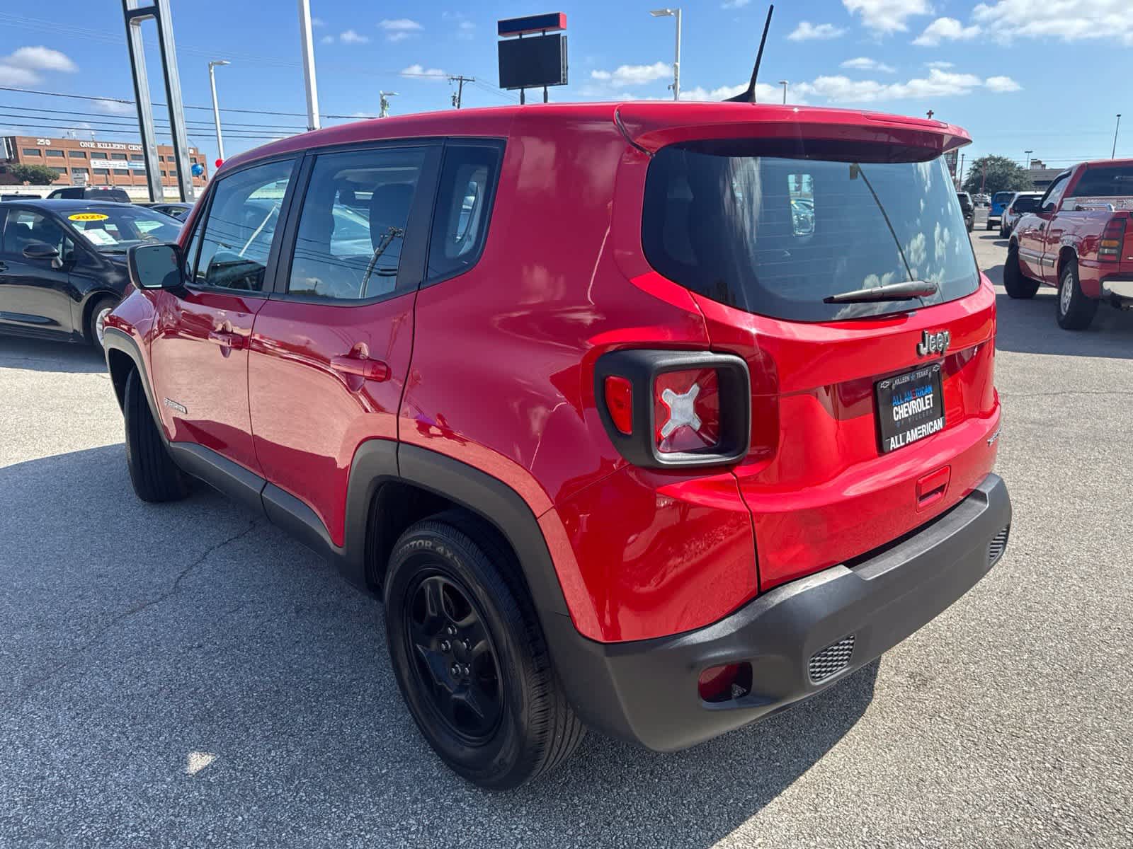 Used 2020 Jeep Renegade Sport FWD image 3