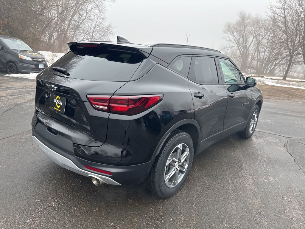 Used 2024 Chevrolet Blazer LT w/ Sound & Technology Package image 5