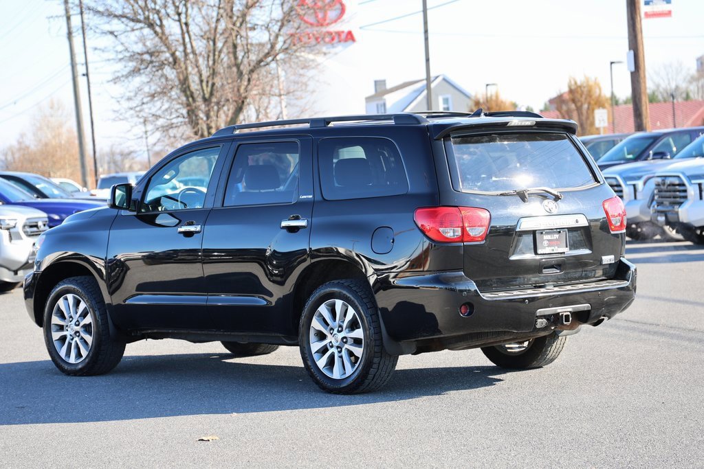 Used 2015 Toyota Sequoia Limited image 2