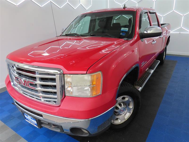 Used 2010 GMC Sierra 2500 SLE w/ SLE Preferred Package RWD image 2