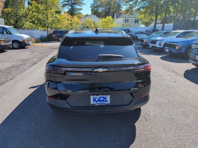 New 2026 Chevrolet Equinox EV LT image 7