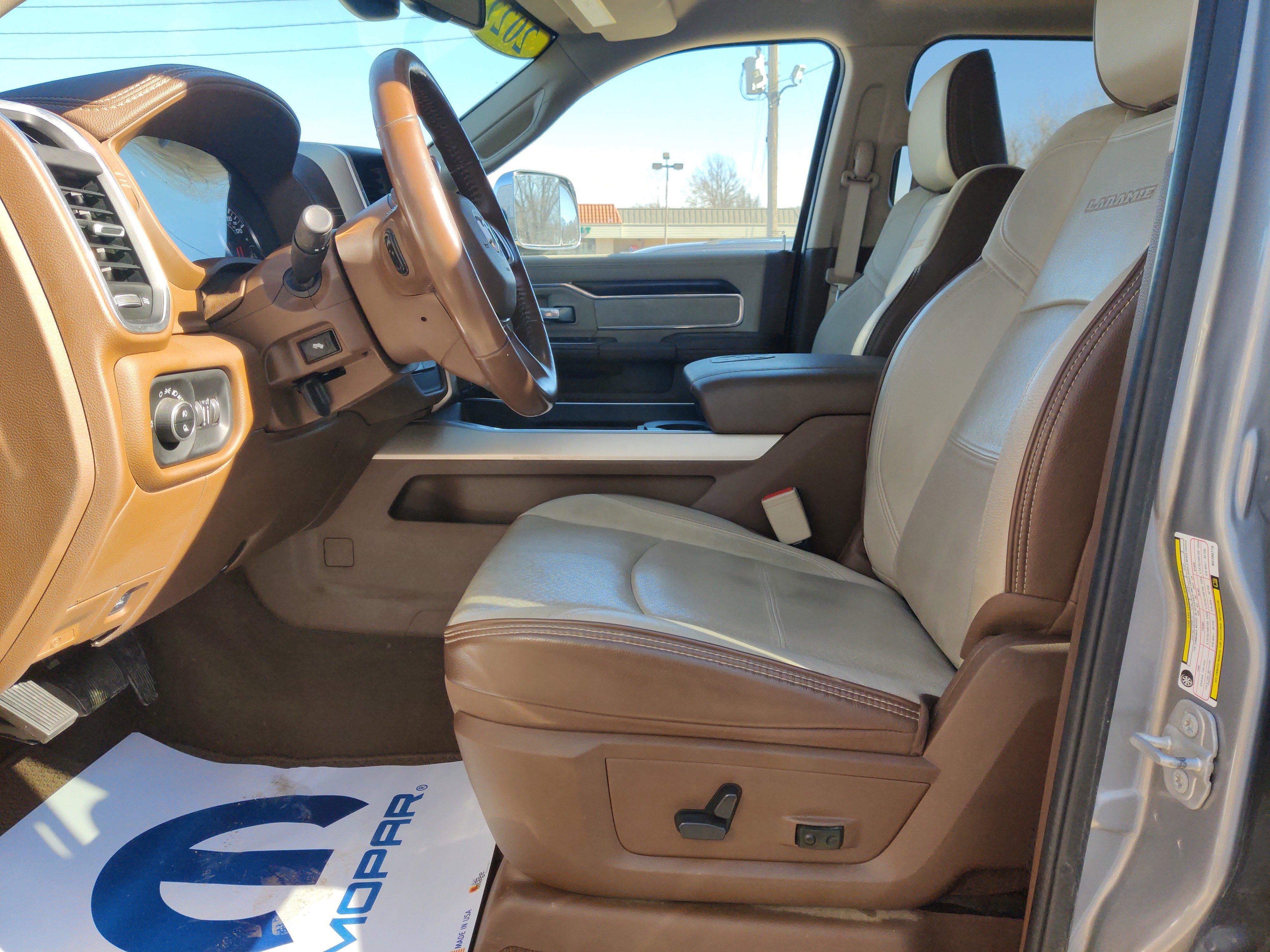 Used 2022 RAM 2500 Laramie AWD/4WD image 18