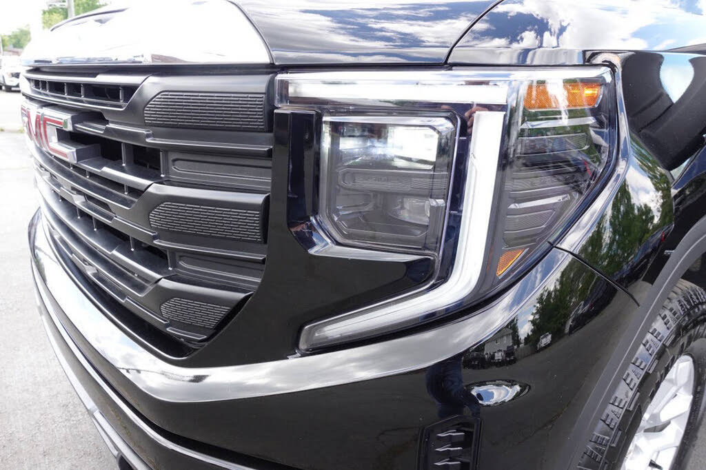 Used 2023 GMC Sierra 1500 Pro w/ Pro Value Package AWD/4WD image 50