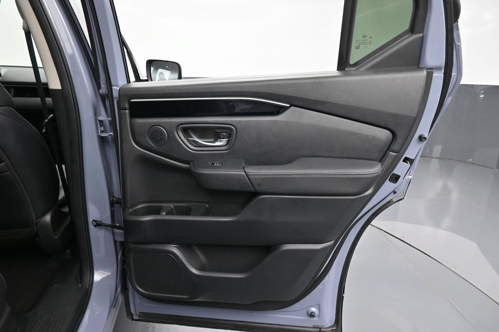 Certified 2026 Honda Passport RTL image 32
