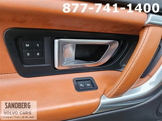 Used 2015 Land Rover Discovery Sport HSE Luxury image 16