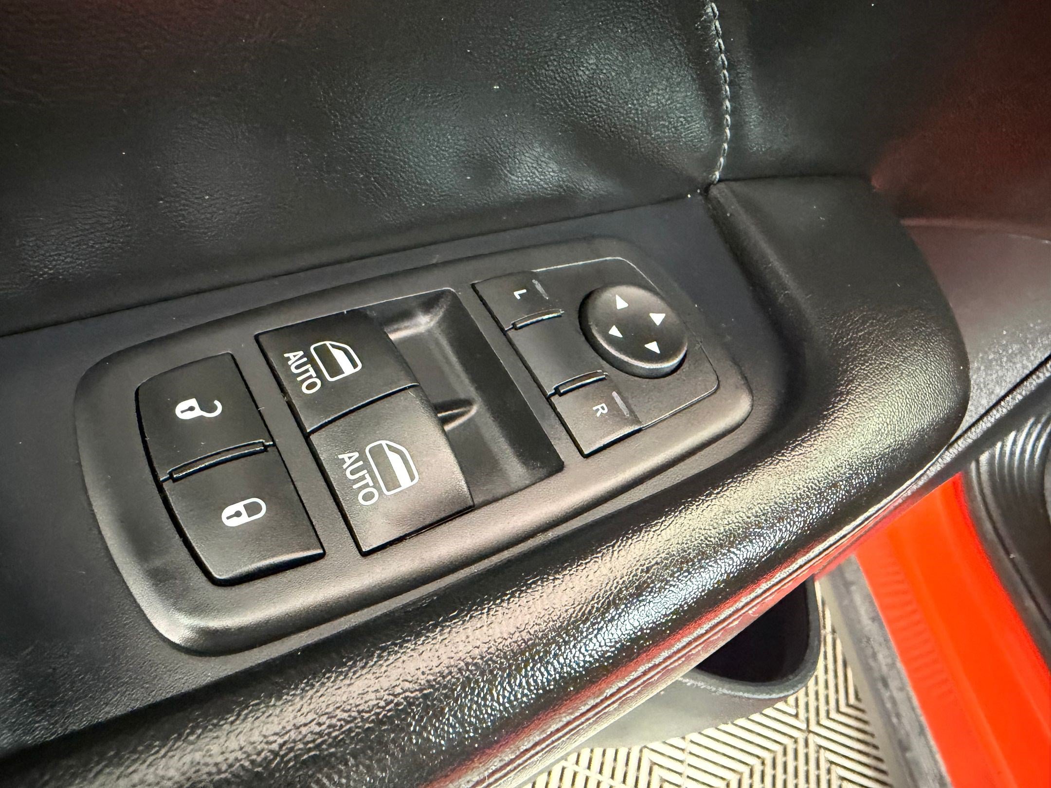 Used 2016 Dodge Challenger R/T Scat Pack RWD image 14