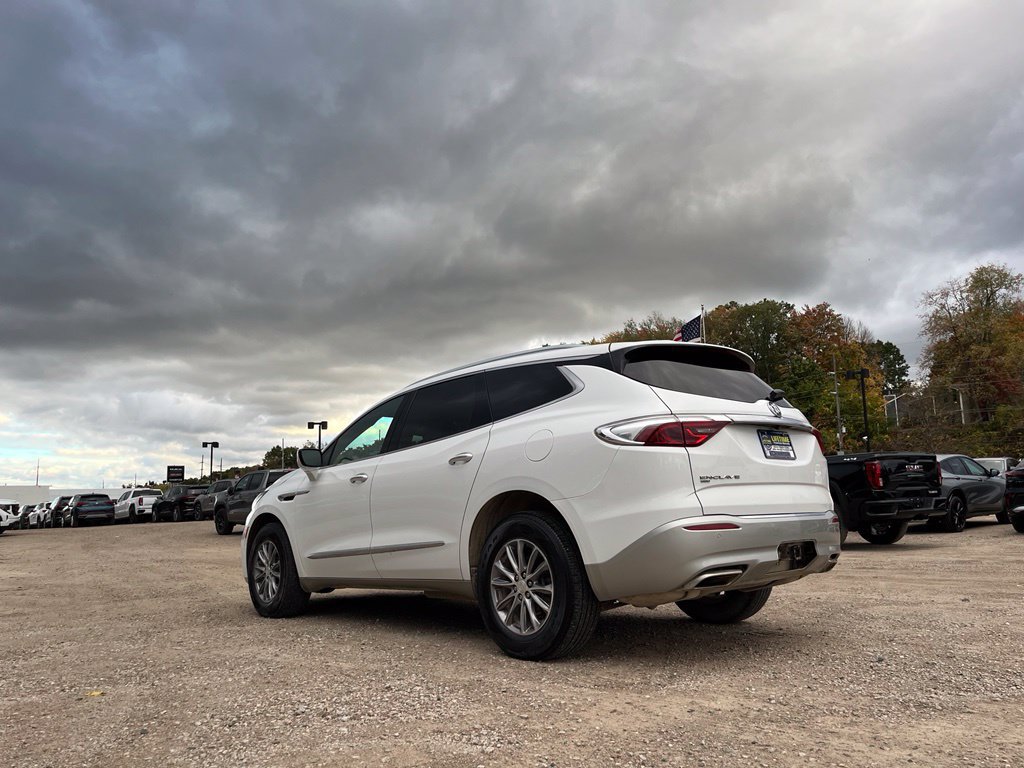 Used 2022 Buick Enclave Essence w/ Trailering Package, 5000 lbs. AWD/4WD image 10