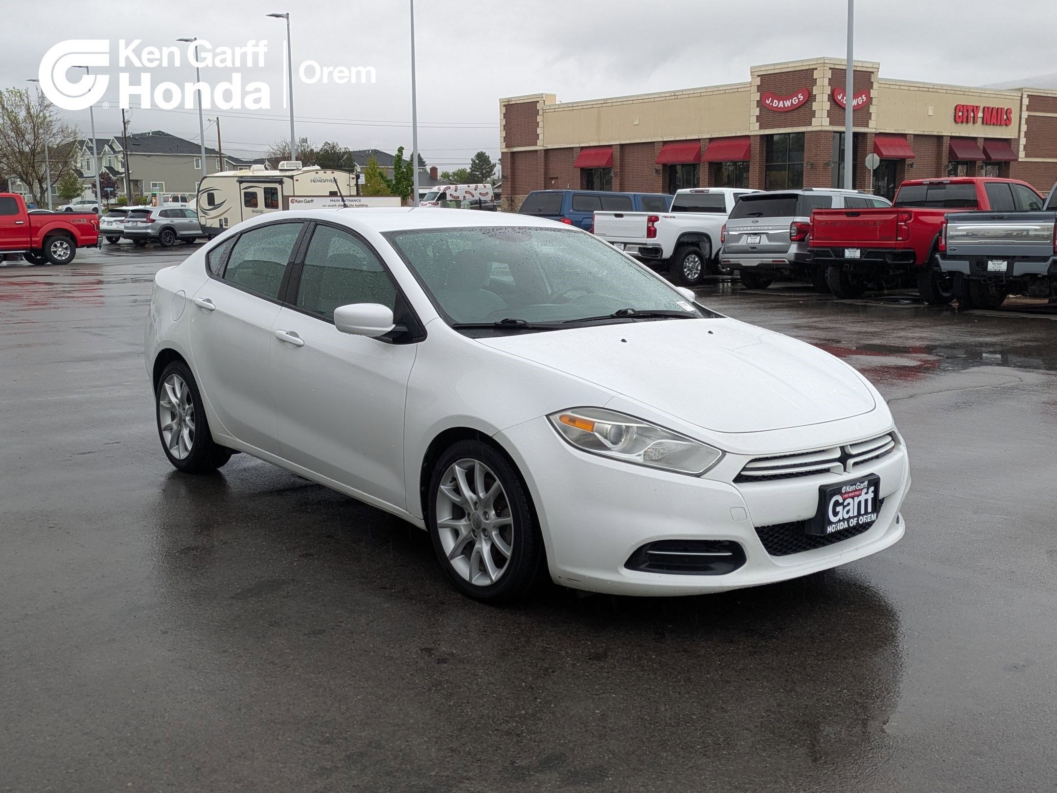 Used 2013 Dodge Dart SXT w/ Popular Equipment Group FWD image 1