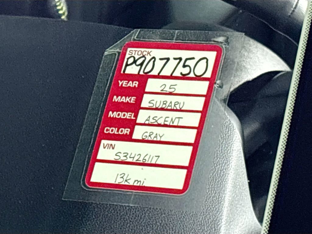 Used 2025 Subaru Ascent Onyx Edition w/ Onyx Package image 24