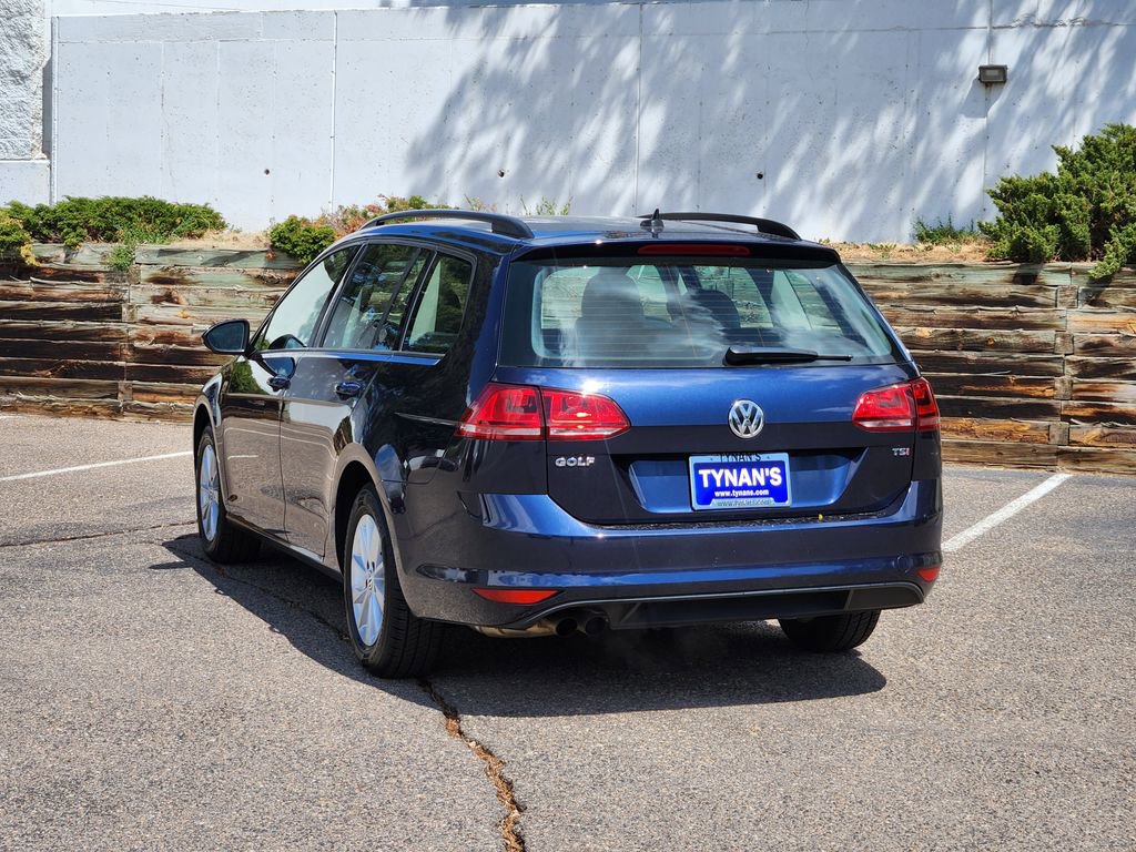 Used 2016 Volkswagen Golf S FWD image 5