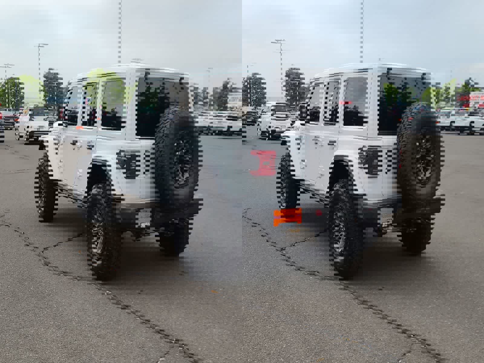 New 2025 Jeep Wrangler Unlimited Rubicon 392 image 12