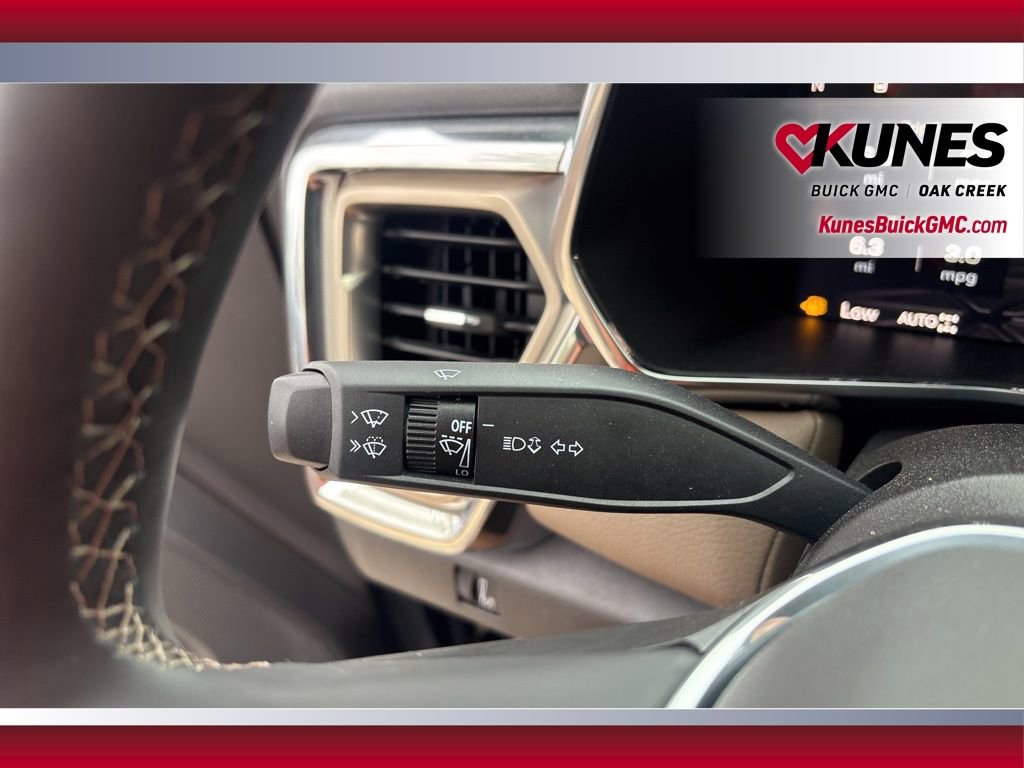 New 2026 GMC Canyon Denali image 15