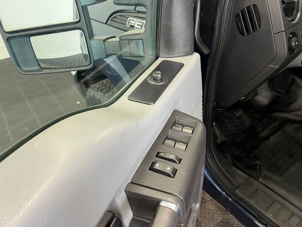 Used 2016 Ford F350 XL AWD/4WD image 11