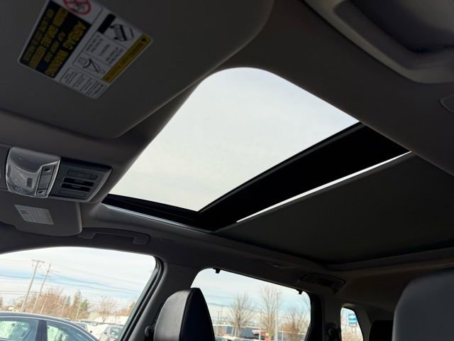 Certified 2023 Nissan Rogue SV w/ SV Premium B Package image 19