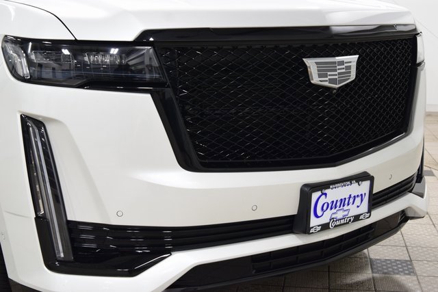 Used 2023 Cadillac Escalade Sport Platinum w/ LPO, ONYX Package image 13