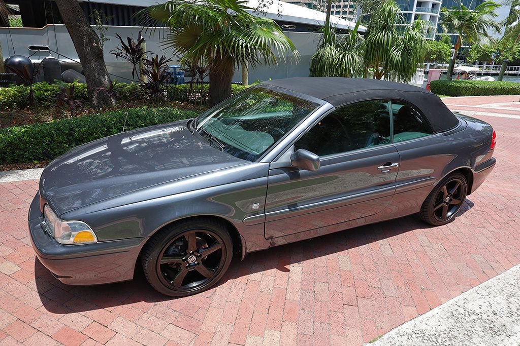 Used 2004 Volvo C70 HT FWD image 25