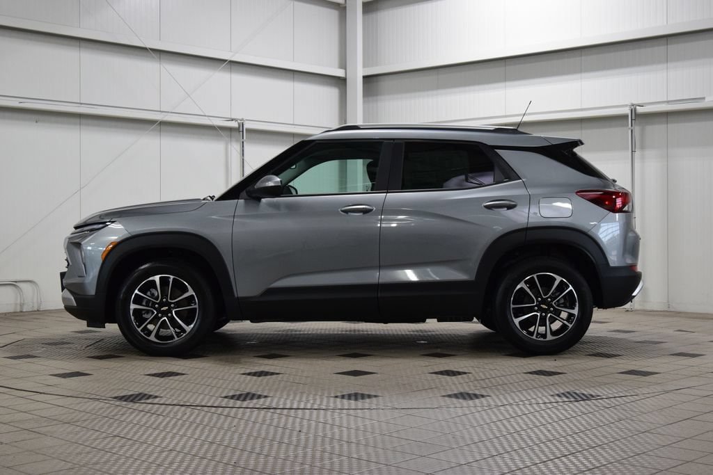 New 2026 Chevrolet TrailBlazer LT w/ Convenience Package FWD image 4