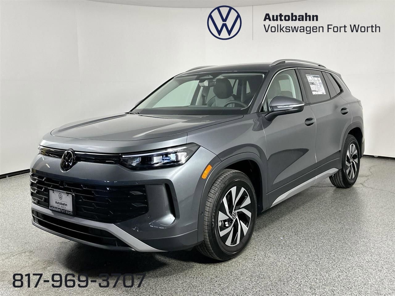 New 2025 Volkswagen Tiguan S