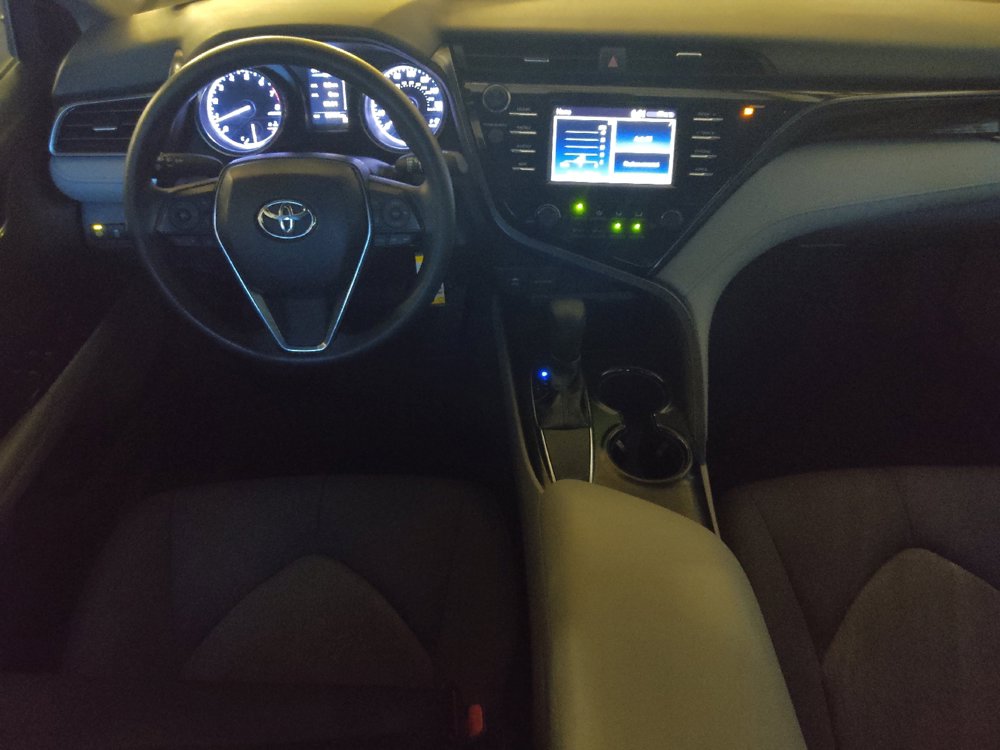 Used 2019 Toyota Camry LE FWD image 22