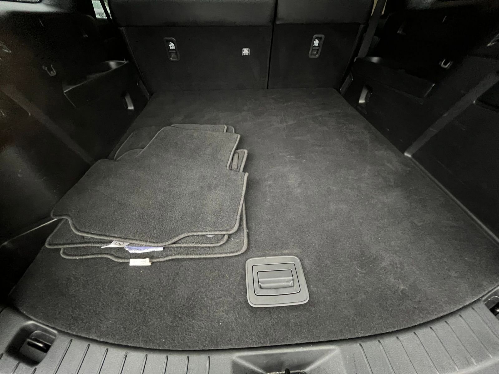 Used 2025 MAZDA CX-70 3.3 Turbo w/ Preferred Package image 33